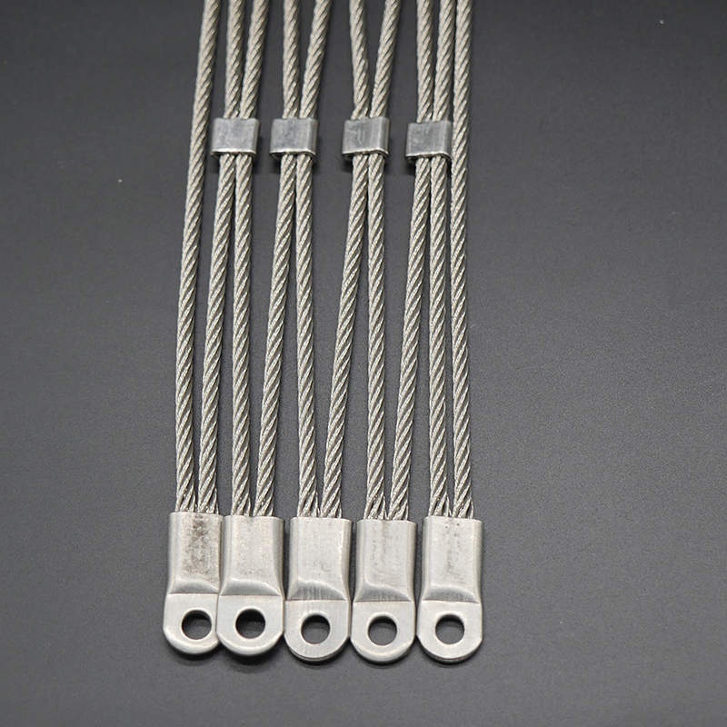 Flexible stainless steel cable mesh