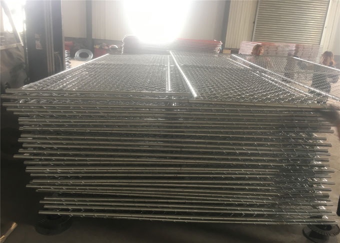 chain link temporary fence